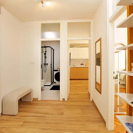 Two Bedroom Cozy Vimalu *